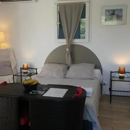 A Muredda 1 Guest house *